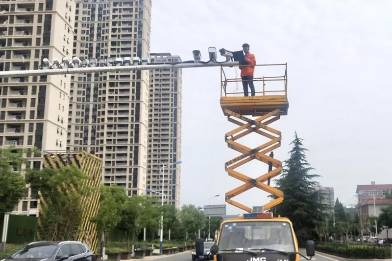 六安交通智慧部分路口的電警進(jìn)行了升級改造